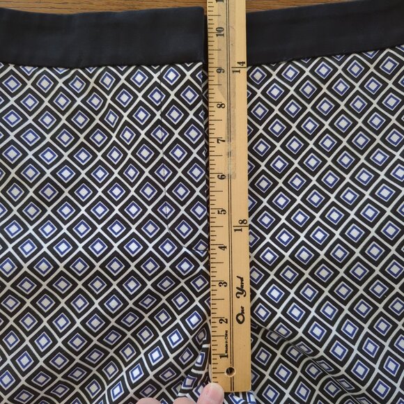 So Slimming By Chico's black, blue and white Women's ankle pants sz 2.5 sz 14 - Picture 11 of 16